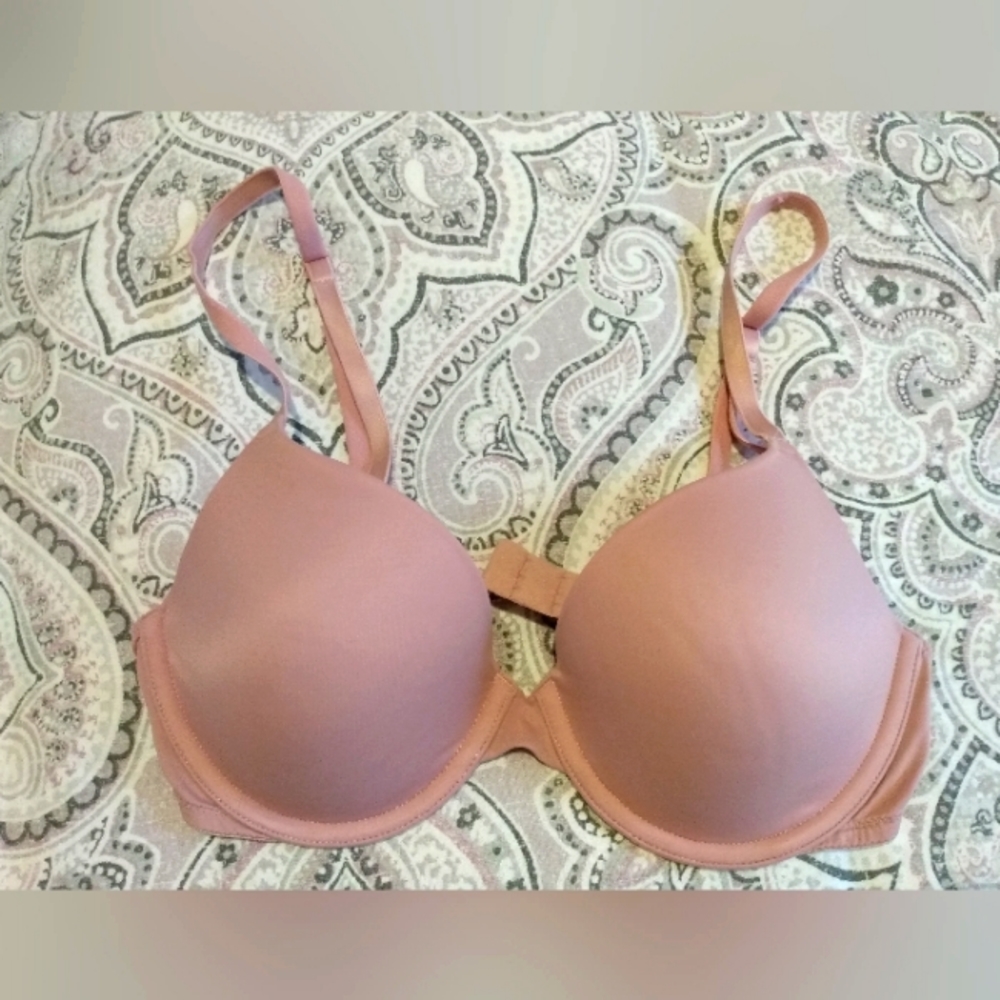 VS Pink Tshirt Bra